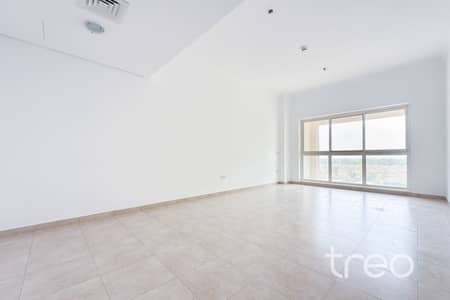 2 Bedroom Flat for Sale in Dubai Sports City, Dubai - Exclusive | Upgraded | Investor Deal