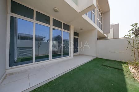 تاون هاوس 3 غرف نوم للايجار في (أكويا من داماك) داماك هيلز 2، دبي - تاون هاوس في البيزيا،(أكويا من داماك) داماك هيلز 2 3 غرف 95000 درهم - 12708057