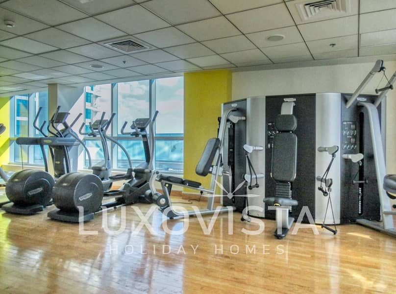 Bay Central | Modern Studio - Image 8