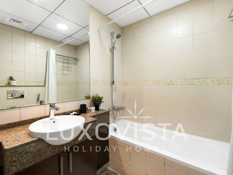 Bay Central | Modern Studio - Image 20