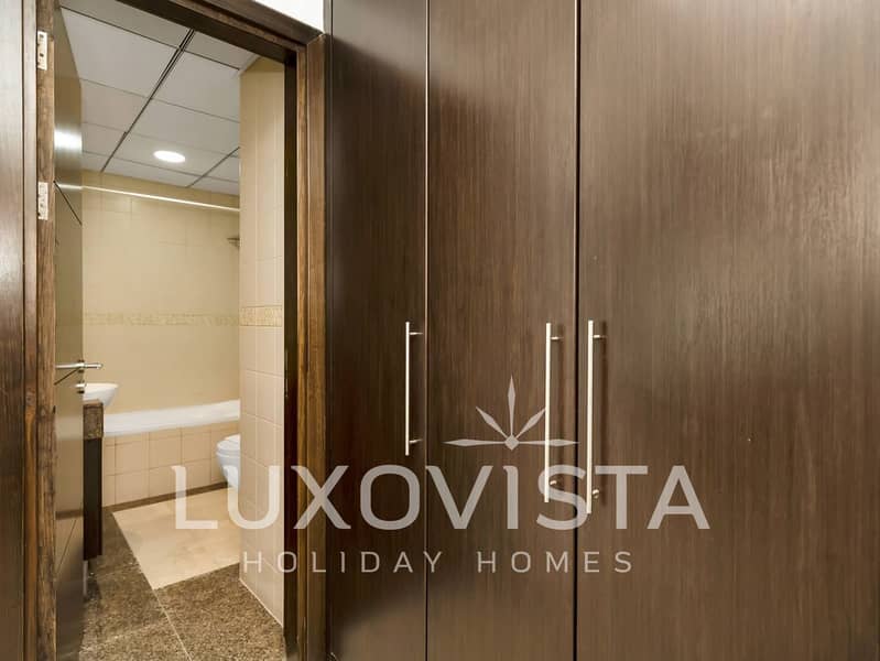 Bay Central | Modern Studio - Image 22