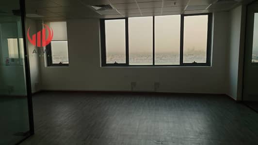 مکتب  للايجار في الخليج التجاري، دبي - IMG-20250904-WA0057. jpg