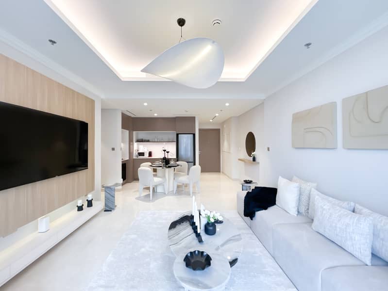 Palace Beach House 1BR Waterfront Elegance with Marina Skyline Views- ALL BILLS INCLUDED - Image 12