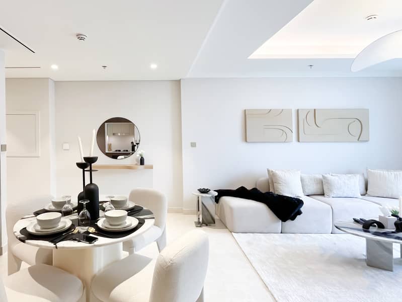 Palace Beach House 1BR Waterfront Elegance with Marina Skyline Views- ALL BILLS INCLUDED - Image 17