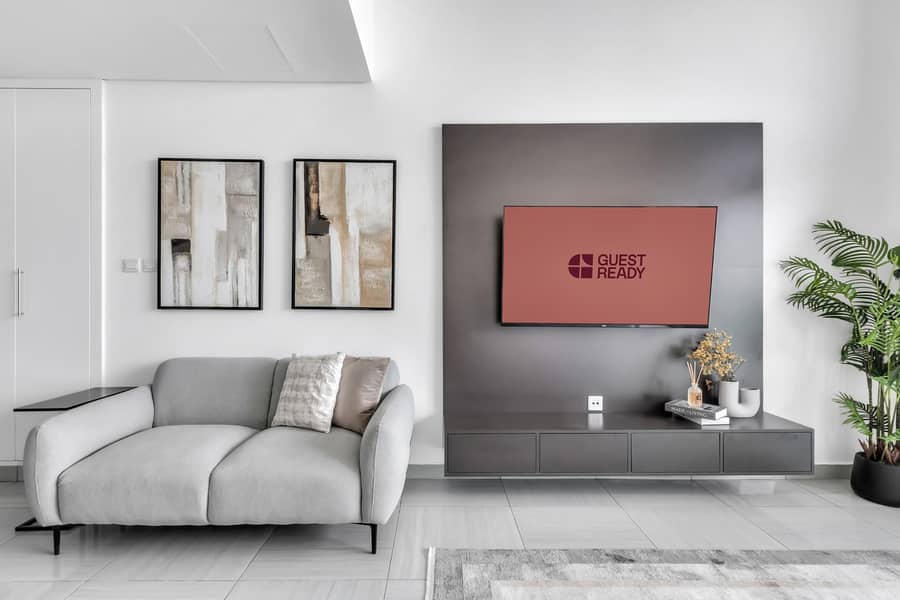 GuestReady - Exclusively Designer Furnished l High Floor Studio