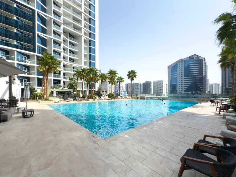 GuestReady - Canal View | Studio + Sofa Bed