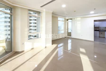 4 Bedroom Apartment for Rent in Dubai Marina, Dubai - Panoramic Sea Views | Prime Marina Location