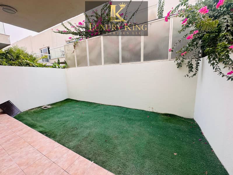 NEAT AND CLEAN VACANT 3 Bedroom + Maid Room Townhouse - Image 21