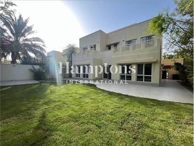 5 Bedroom Villa for Sale in The Meadows, Dubai - Vacant Now | Huge Plot | Great Location