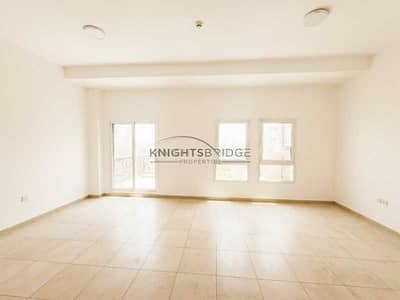 1 Bedroom Apartment for Rent in Remraam, Dubai - Vacant Now | Big Area | Closed Kitchen | 2 Baths