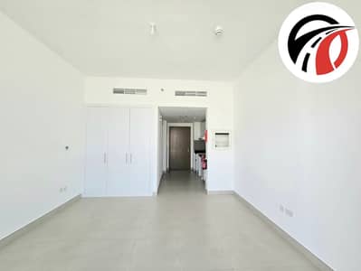 Studio for Rent in Dubai South, Dubai - 20250701_155354. jpg
