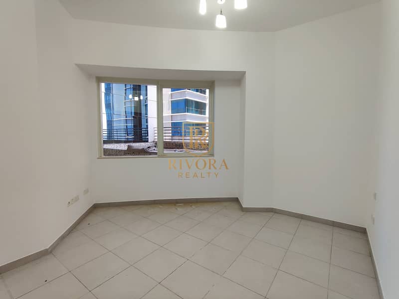 1 BHK I BIG SPACE I WITH BALCONY