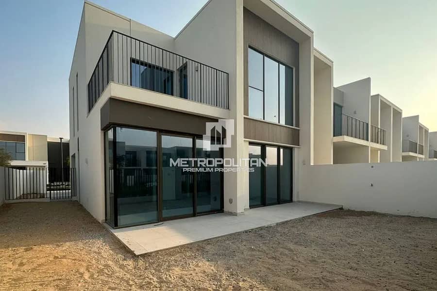 位于山谷小区,娜拉联排别墅 4 卧室的别墅 3650000 AED - 12714853 位于山谷小区,娜拉联排别墅 4 卧室的别墅 3650000 AED - 12714853