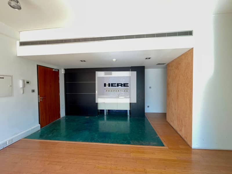 7 Studio Loft Office (2). jpg