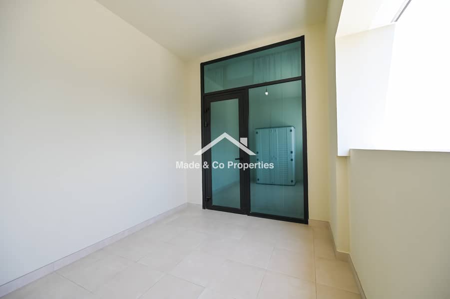 Upgraded | Large Layout | Fully Furnished - Image 26