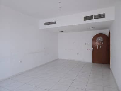 布缇娜社区， 夏尔迦 2 卧室公寓待租 - صورة واتساب بتاريخ 2025-08-18 في 18.01. 56_4a37e077. jpg