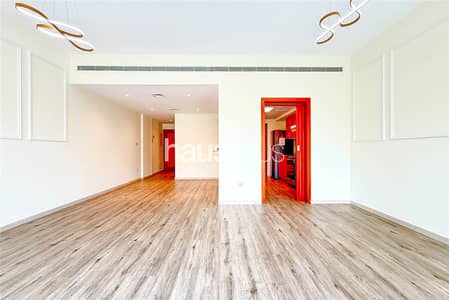 2 Bedroom Flat for Sale in The Greens, Dubai - Vacant | Upgraded | Midfloor | Study Room