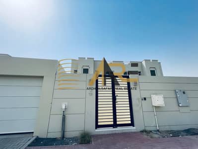 فیلا 3 غرف نوم للايجار في براشي، الشارقة - IMG-20250906-WA0012. jpg