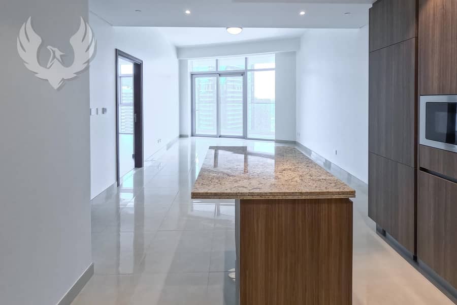 Canal Views | Luxurious 1 Bed | Heart of Downtown