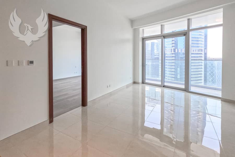 Canal Views | Luxurious 1 Bed | Heart of Downtown - Image 8