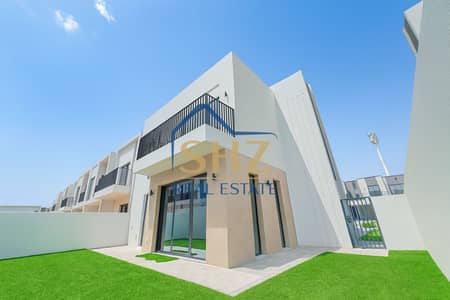 4 Bedroom Villa for Sale in Dubai South, Dubai - 1. png
