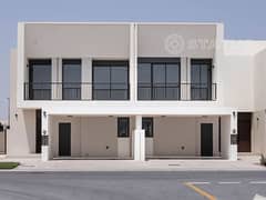 Unfurnished 4BR | Maha Townhouses | Spacious Living