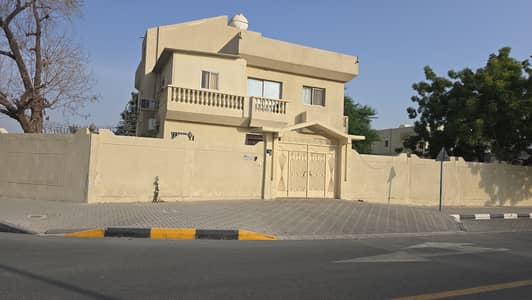 6 Bedroom Villa for Sale in Halwan Suburb, Sharjah - 1000806821. jpg