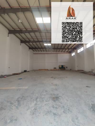 乌姆阿图布， 乌姆盖万 仓库待租 - WhatsApp Image 2025-09-06 at 6.04. 23 AM (1). jpeg