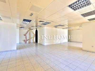 Fully Fitted 76 Sq.m Office Fully Fitted 76 Sq.m Office