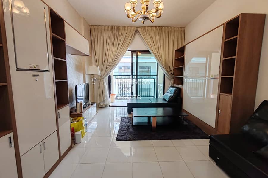 位于阿尔扬街区，多瑙河畔度假村 的公寓 570000 AED - 12721705