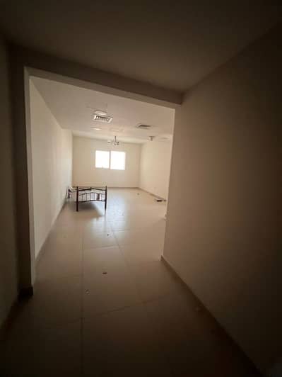 شقة 1 غرفة نوم للايجار في المجاز، الشارقة - صورة واتساب بتاريخ 2025-09-04 في 18.44. 35_e0adc756. jpg
