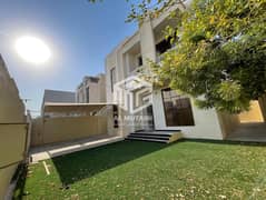 فيلا للإيجار سكني بعجمان – منطقة الياسمين موقع مميز على شارع رئيسي – كهرباء مواطن