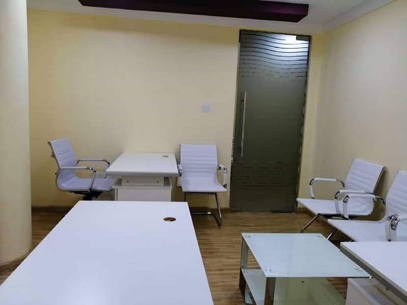 FLEXI DESK / SHARING OFFICE DEIRA AVAILABLE WITH SUSTAINABILITY CONTRACT