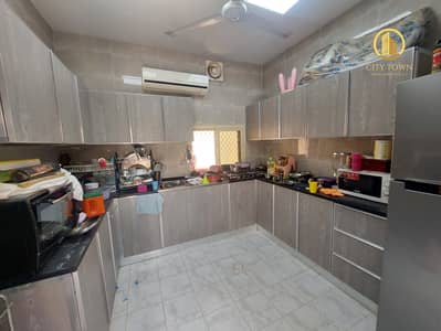 4 Cпальни Апартамент в аренду в Аль Гафия, Шарджа - 1000879210. jpg
