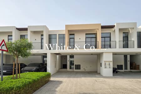 3 Bedroom Townhouse for Sale in Dubai South, Dubai - Single Row | Brand New | Near Completion