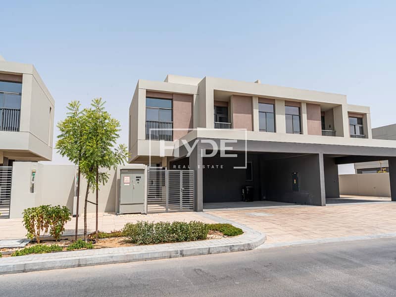 4 Ensuite Bed Villa | Beach Style Lagoon