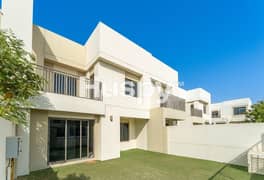 Vacant I Near Pool and Park I Single Row