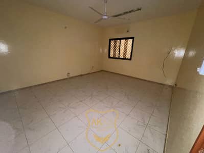 2 Bedroom Apartment for Rent in Al Nabba, Sharjah - IMG_4993. jpg