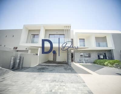 4 Bedroom Townhouse for Rent in Yas Island, Abu Dhabi - VNIR. jpg