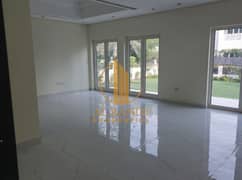 فیلا في قرطاج،الفرجان 4 غرف 315000 درهم - 12728171