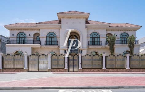 Luxurious Custom-Built Villa at Pearl Jumeirah Luxurious Custom-Built Villa at Pearl Jumeirah