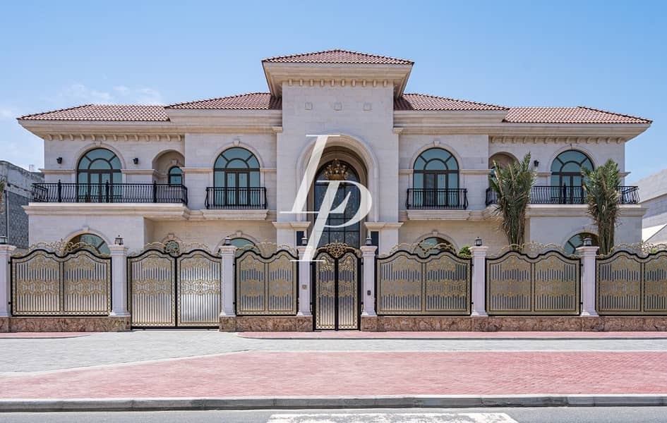 Luxurious Custom-Built Villa at Pearl Jumeirah Luxurious Custom-Built Villa at Pearl Jumeirah