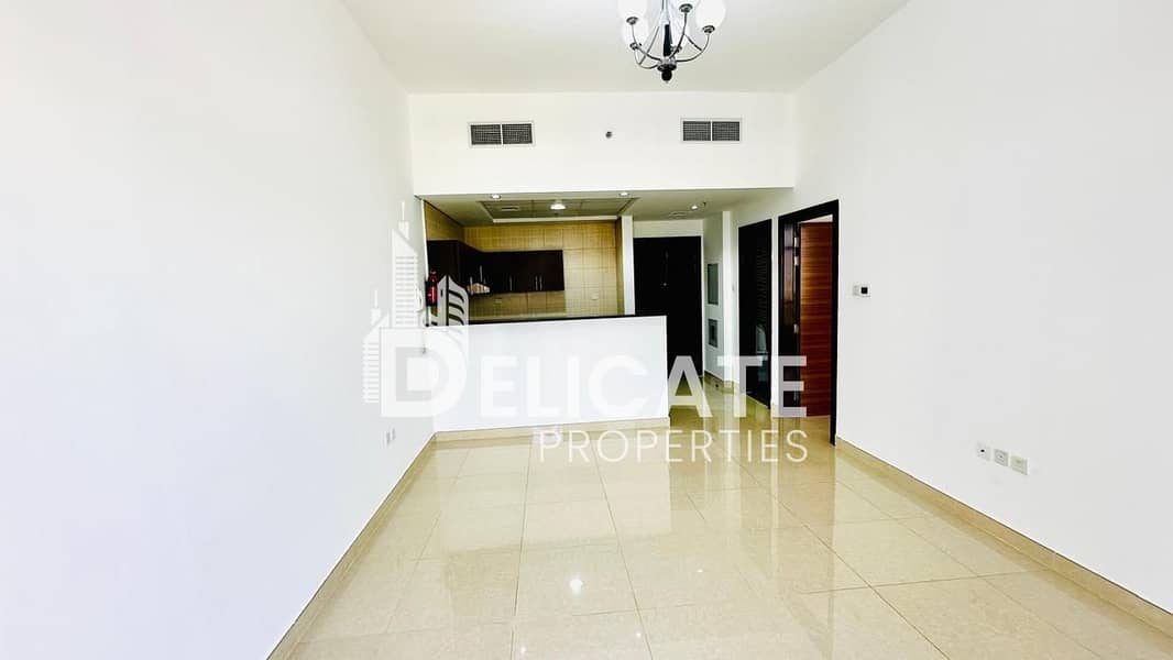 Vacant and Ready | Bright and Spacious