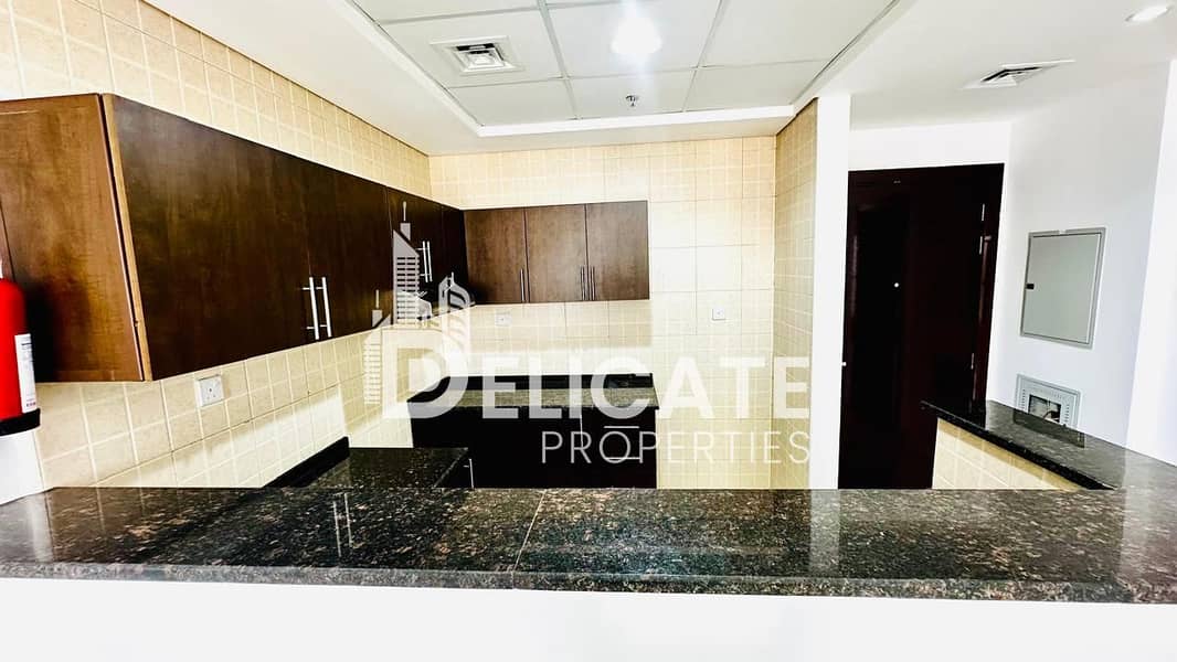 Vacant and Ready | Bright and Spacious