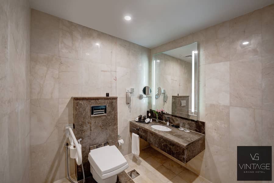 5 Vintage Grand Hotel Dubai - Two Bedroom Bathroom 6 (1). jpg
