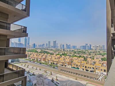 Studio for Sale in Dubai Sports City, Dubai - Fully Furnished | Golf Course View | 8% ROI