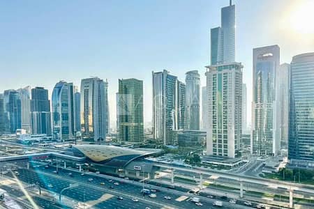 1 Bedroom Apartment for Sale in Dubai Marina, Dubai - Upgraded 1BR | Office + Loft Bed | Marina
