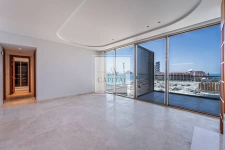 2 Bedroom Apartment for Sale in Palm Jumeirah, Dubai - Ready Soon | Spacious | Private Beach