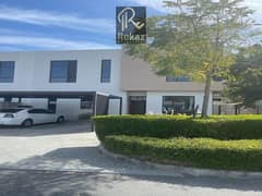 3 BEDROOMS I READY TO MOVE I NEAR MALL