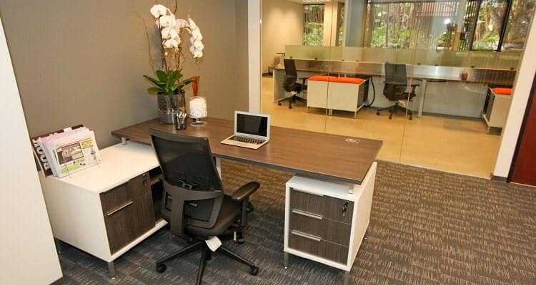 Virtual office - With Ejari - DED approved - Near Metro - Serviced Offices in Deira AED 3,000 /yr
